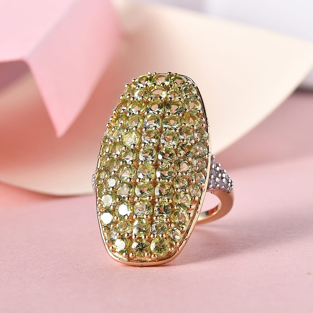 Peridot and Natural White Zircon
Elongated Ring in Vermeil 🆕 Size 7 - Picture 3 of 7